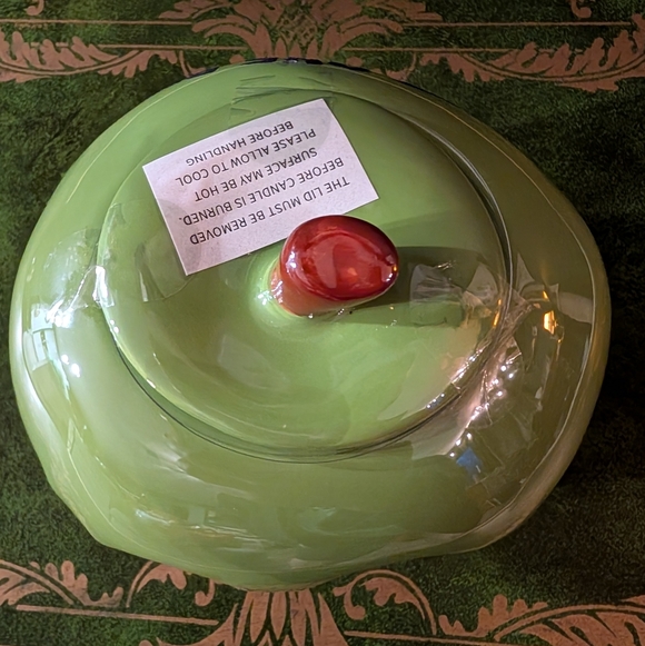 Disney 2020 Poison Apple Candle Holder - Picture 3 of 7